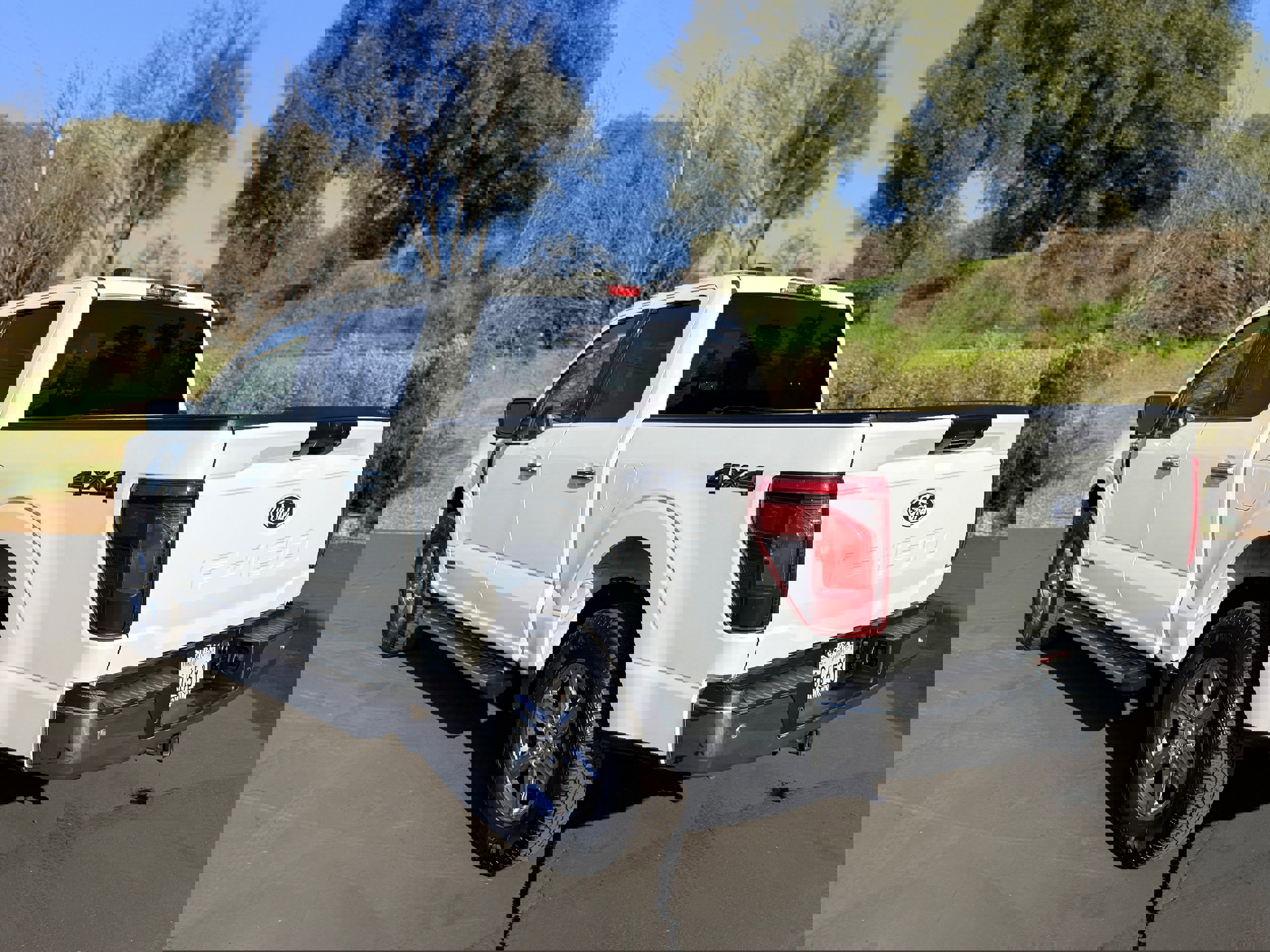 Used 2024 Ford F150 XLT w/ Mobile Office Package image 8