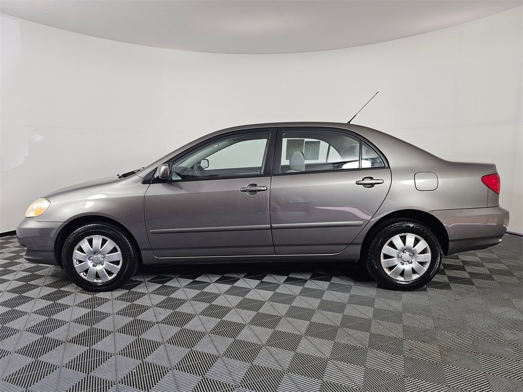 Used 2004 Toyota Corolla LE image 4