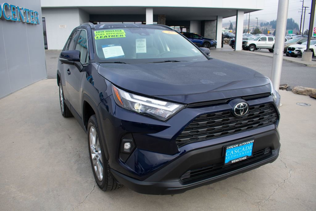 Used 2025 Toyota RAV4 XLE Premium image 10