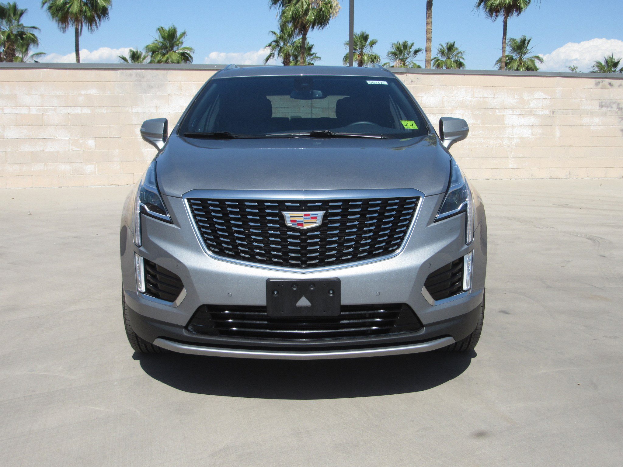 Used 2025 Cadillac XT5 Premium Luxury FWD image 3