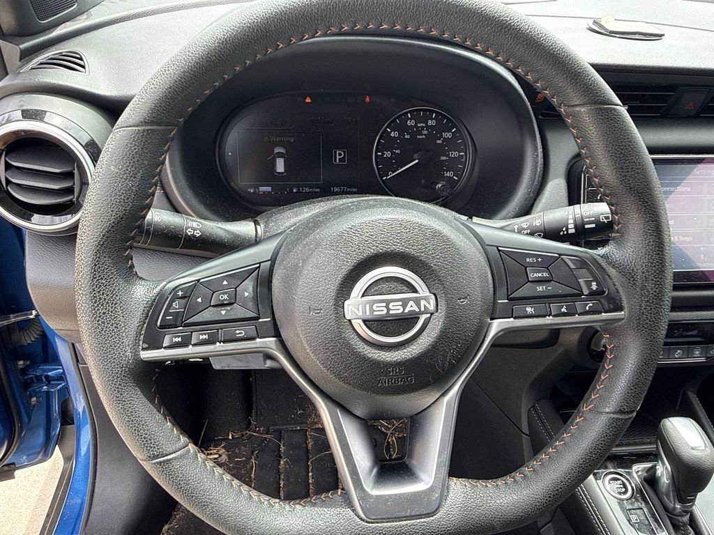 Used 2022 Nissan Kicks SR image 21