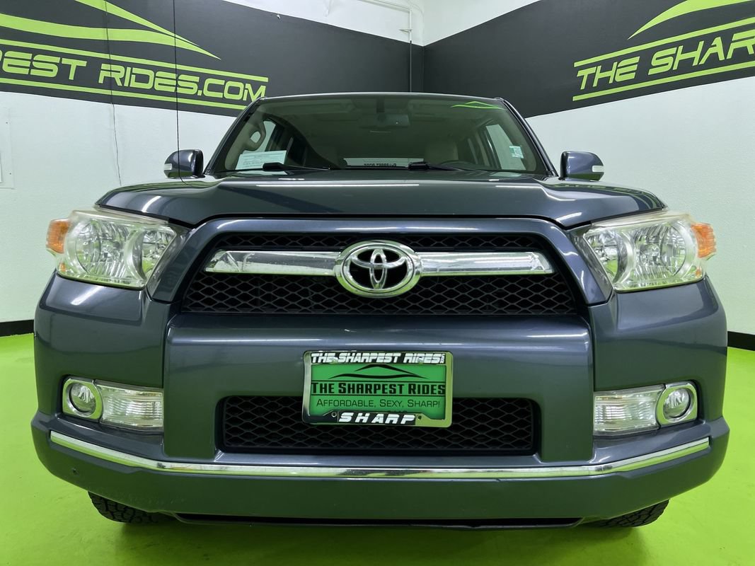 Used 2010 Toyota 4Runner Limited AWD/4WD image 3
