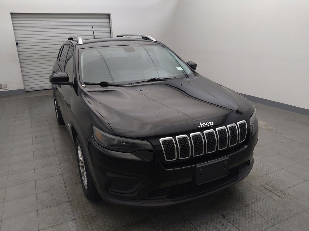 Used 2020 Jeep Cherokee Latitude FWD image 14