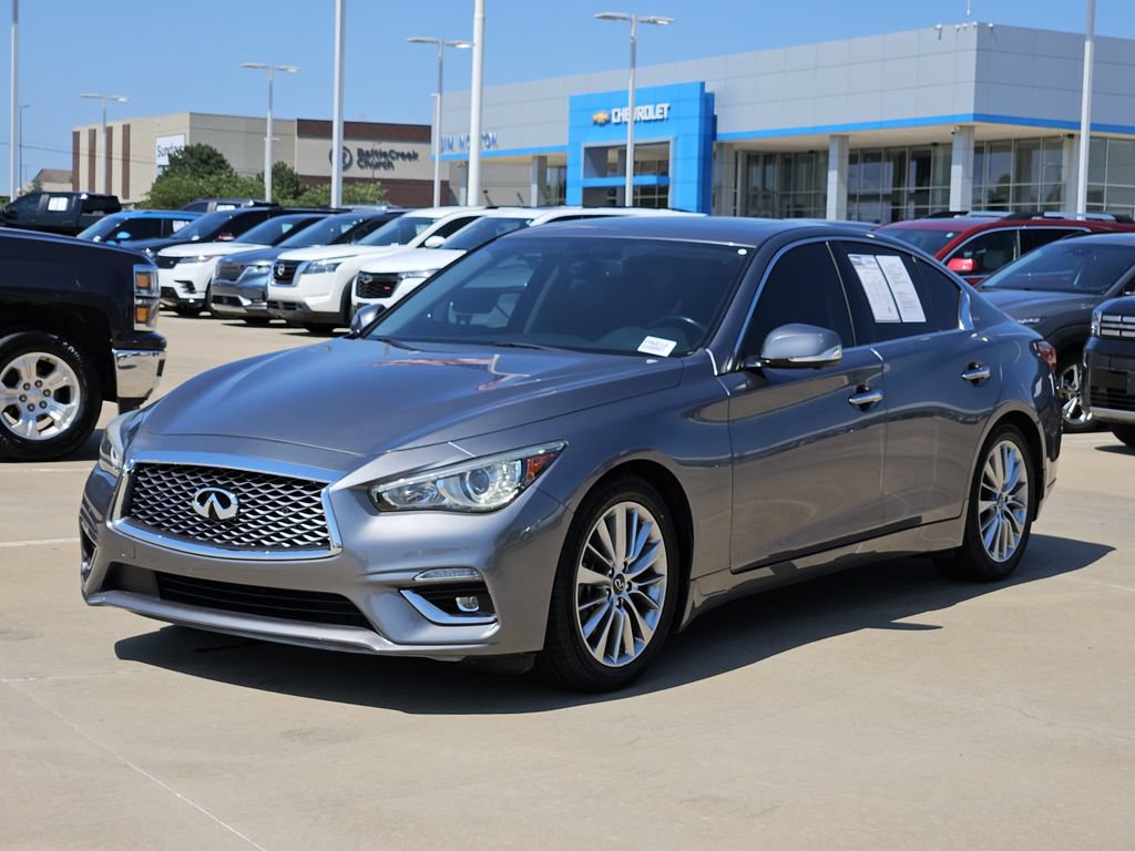 Used 2022 INFINITI Q50 Luxe w/ Cargo Package RWD image 4