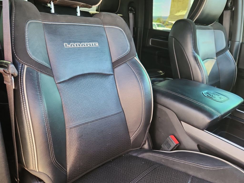 Used 2020 RAM 2500 Laramie AWD/4WD image 17