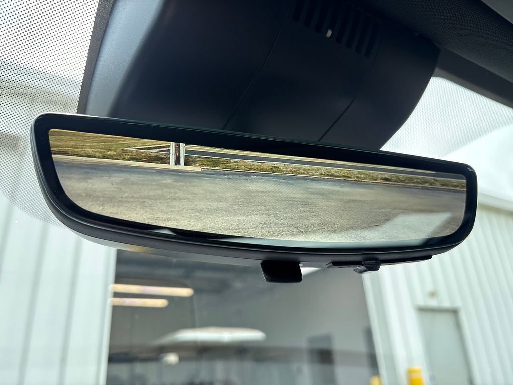 Certified 2026 Chevrolet Tahoe High Country AWD/4WD image 40