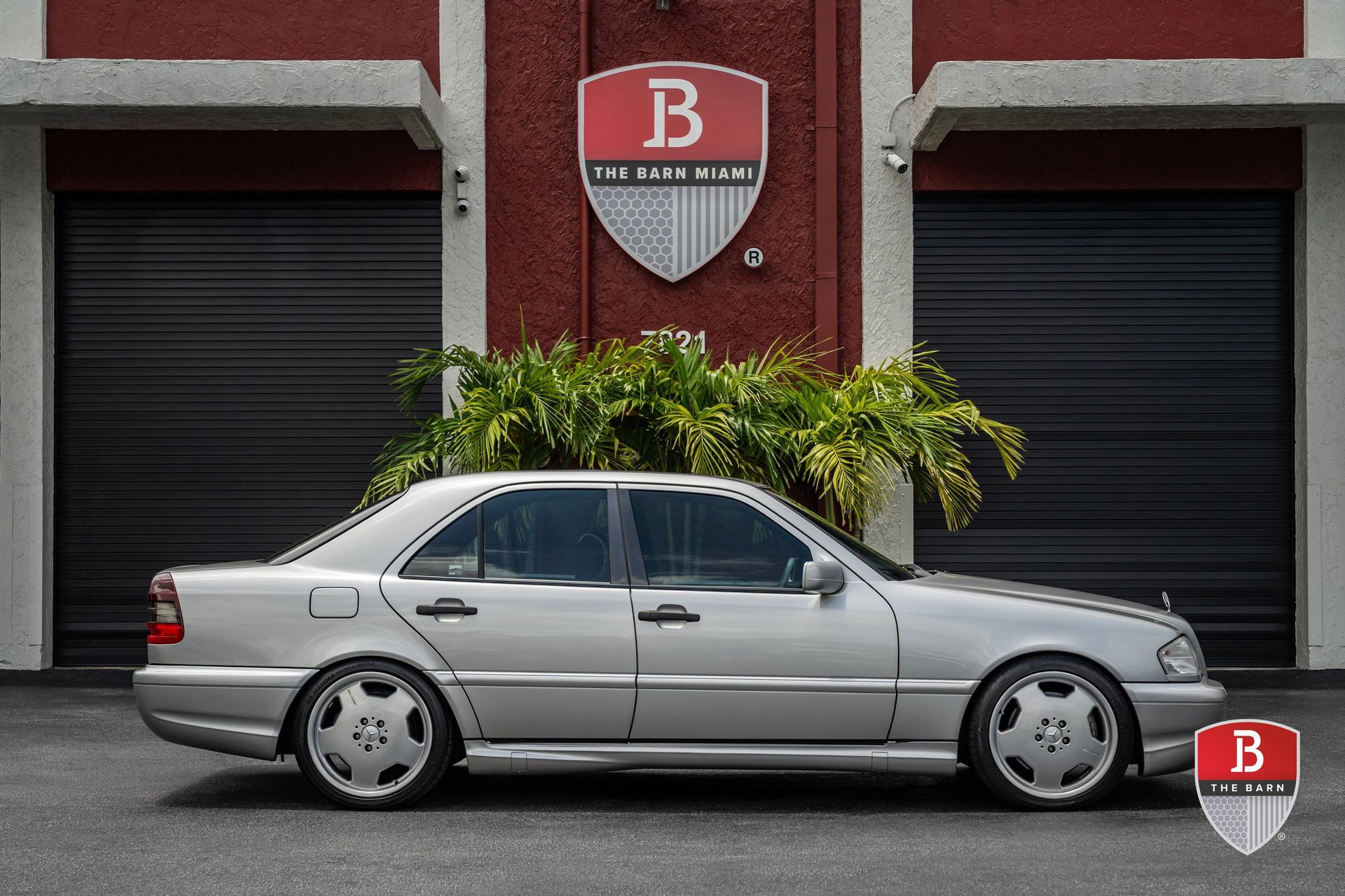 Used 1999 Mercedes-Benz C 43 AMG Sedan image 14