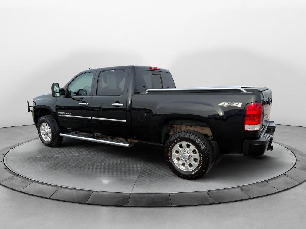 Certified 2014 GMC Sierra 3500 Denali image 3