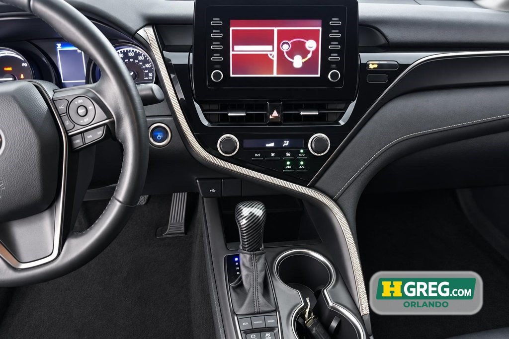 Used 2022 Toyota Camry SE FWD image 14