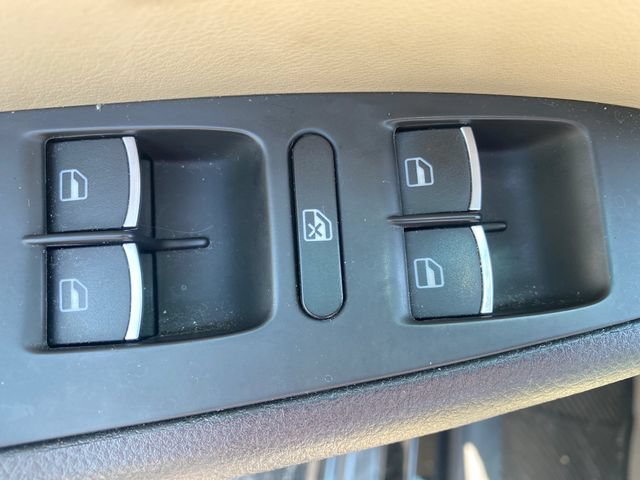 Used 2015 Volkswagen Jetta TDI SE FWD image 18