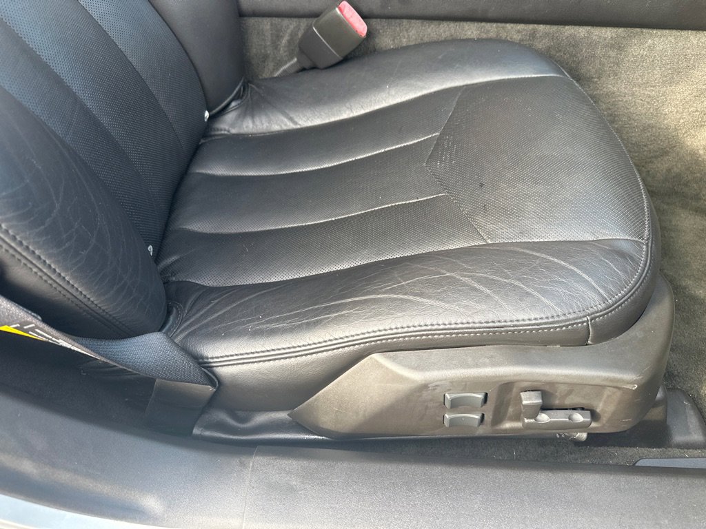 Used 2004 Cadillac XLR image 10