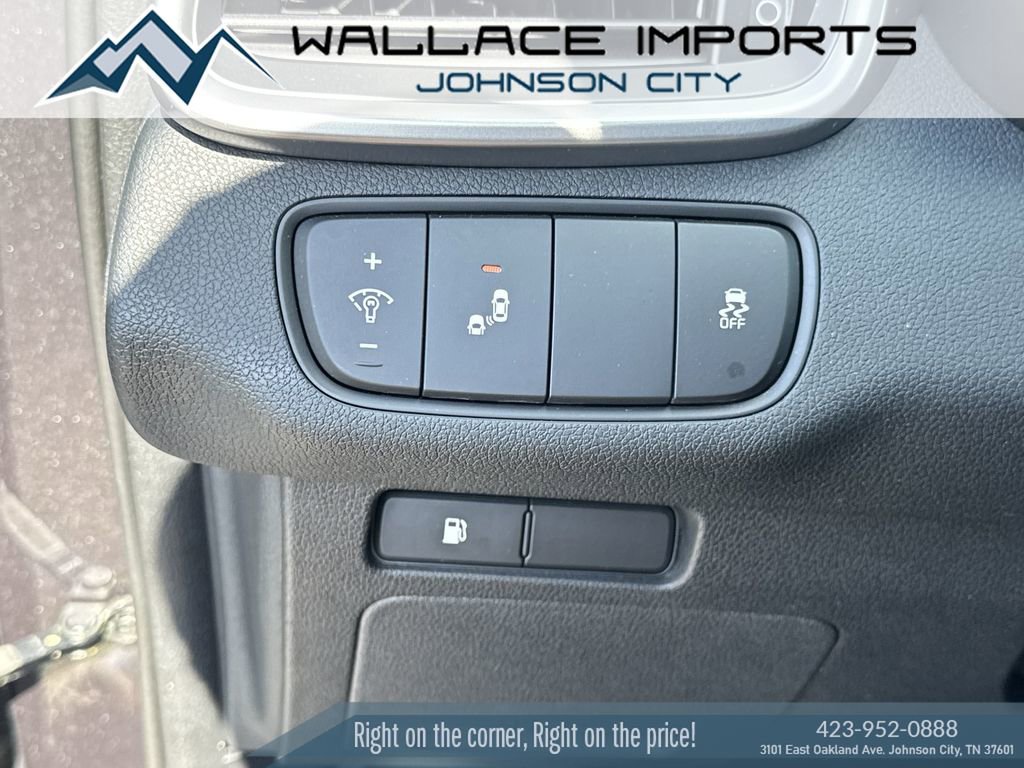 Used 2019 Kia Sorento LX w/ LX Convenience Package image 22