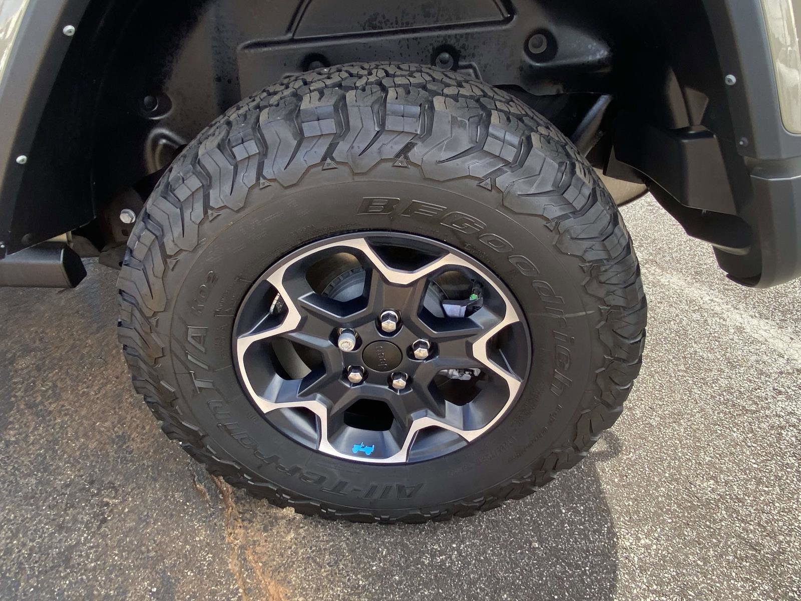 Used 2022 Jeep Wrangler Unlimited Rubicon 4xe image 22