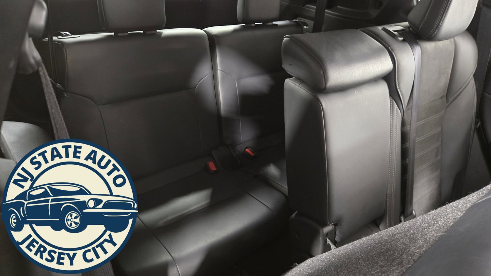 Used 2024 Mitsubishi Outlander SE image 29