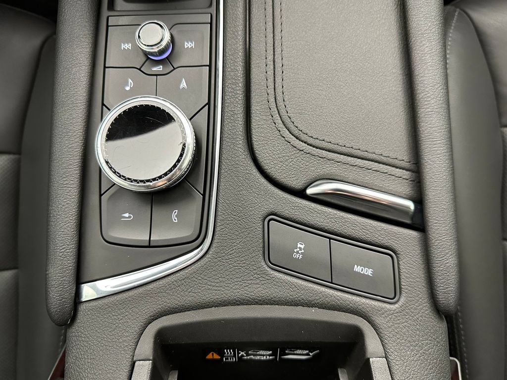 Used 2020 Cadillac XT5 Premium Luxury AWD/4WD image 28