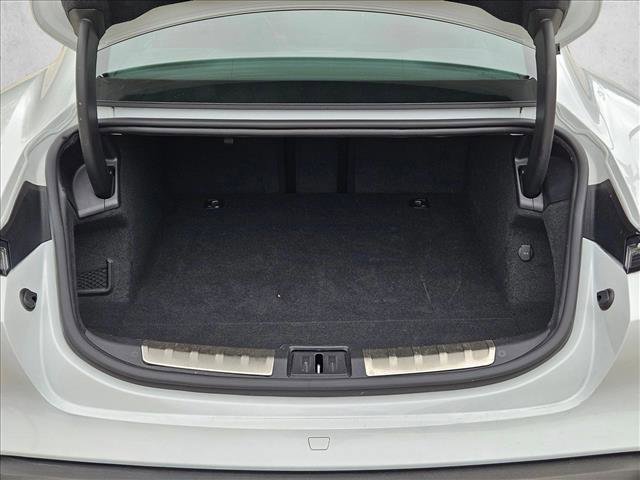 Used 2020 Porsche Taycan 4S image 7