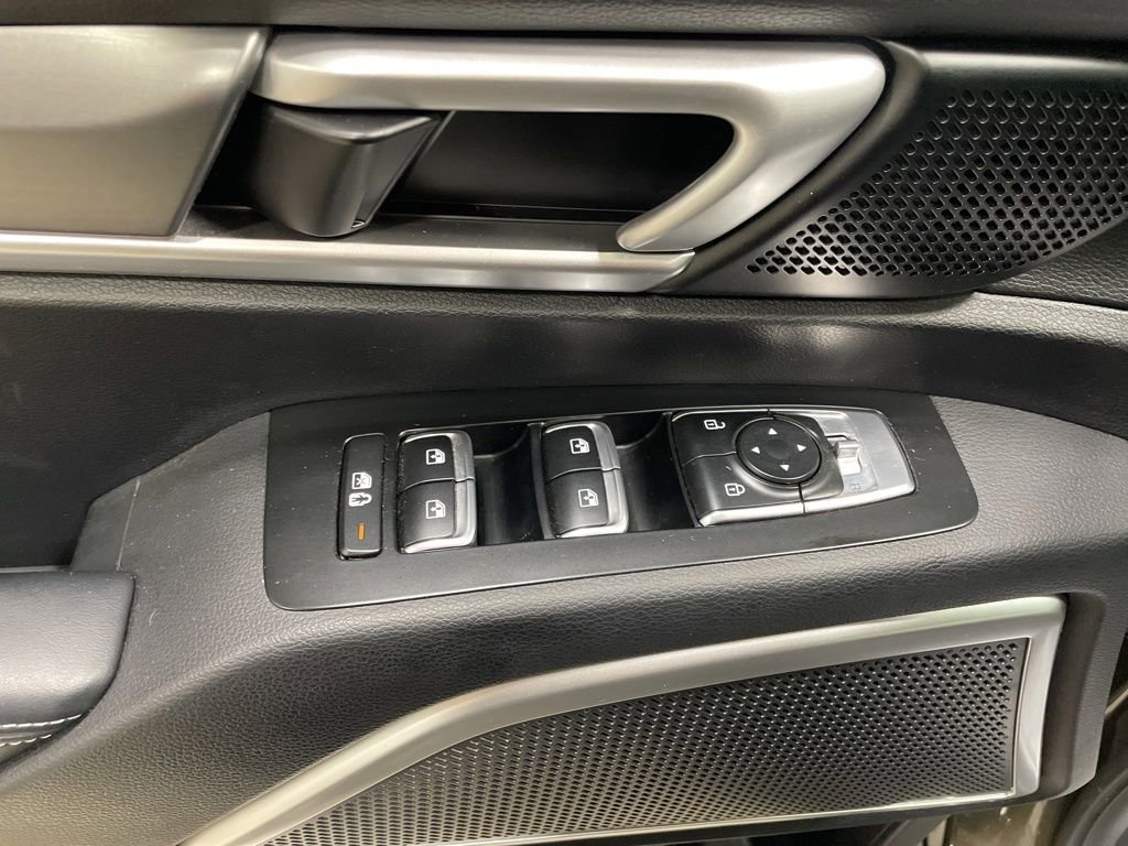 Certified 2022 Kia Telluride S image 26