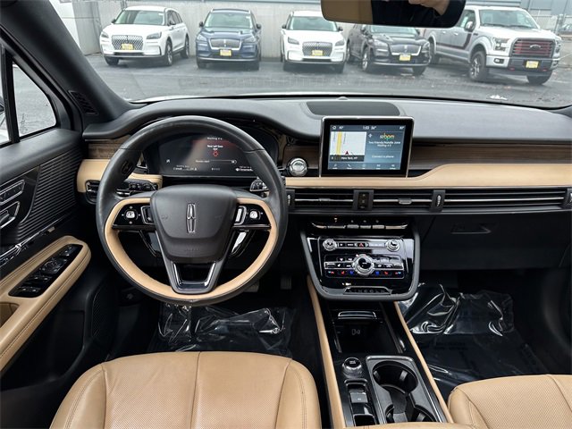 Certified 2022 Lincoln Corsair Reserve w/ Equipment Group 201A image 13