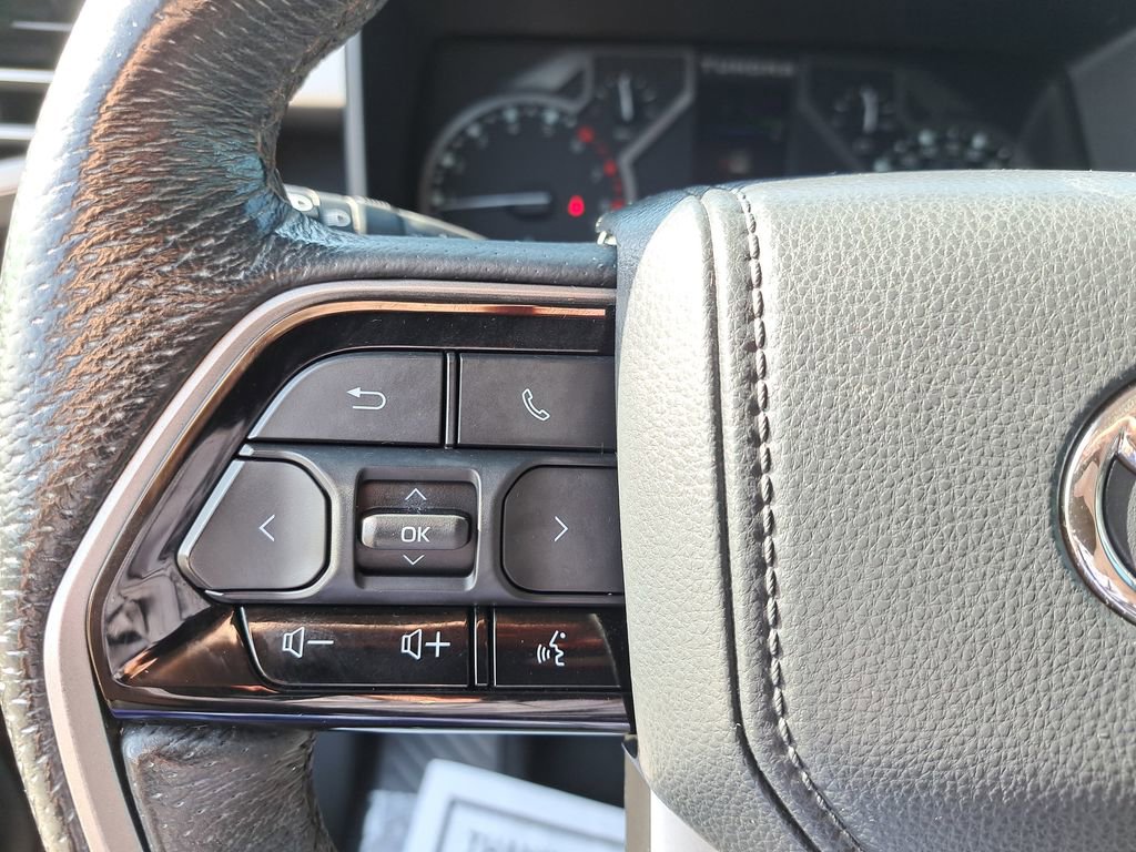 Used 2023 Toyota Tundra Limited image 18