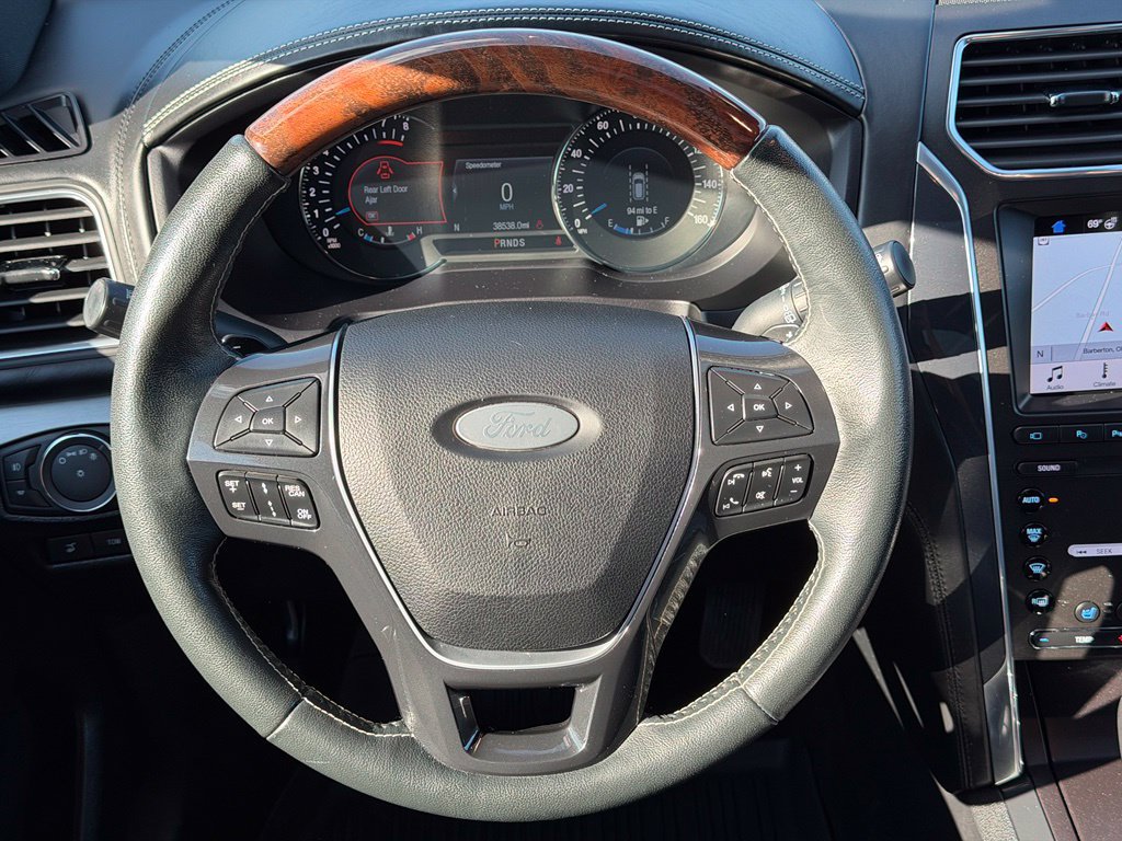 Certified 2019 Ford Explorer Platinum AWD/4WD image 14