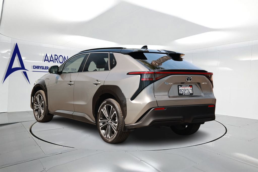 Used 2023 Toyota bZ4X Limited image 2