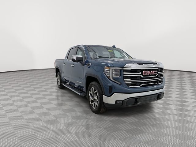 Used 2024 GMC Sierra 1500 SLT w/ SLT Premium Package image 2