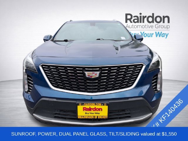 Used 2019 Cadillac XT4 Premium Luxury w/ Cold Weather Package AWD/4WD image 2