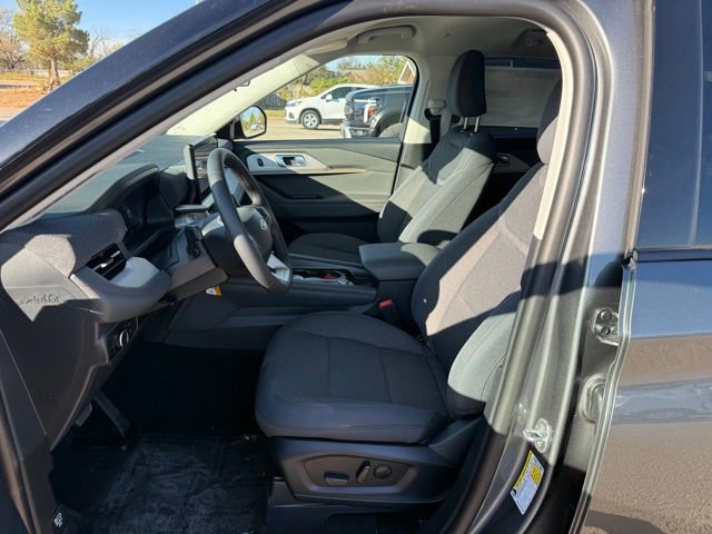 New 2026 Ford Explorer Active image 13