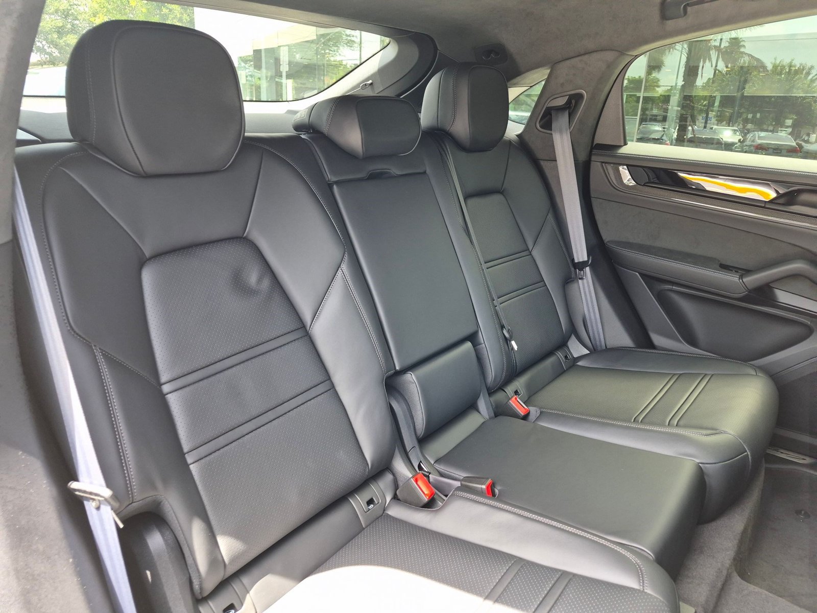 New 2026 Porsche Cayenne GTS AWD/4WD image 24