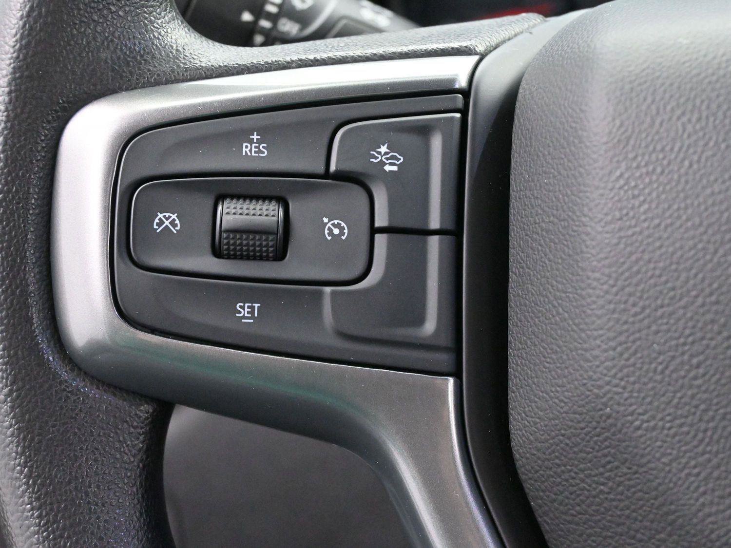 Used 2022 Chevrolet Silverado 2500 Custom w/ Custom Value Package image 18