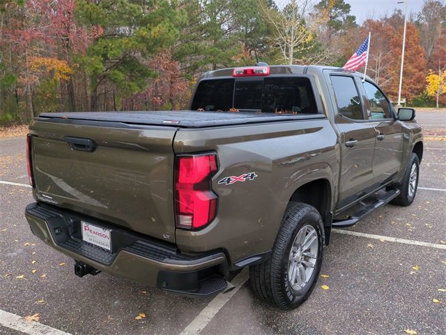 Used 2023 Chevrolet Colorado LT w/ LT Convenience Package III image 4