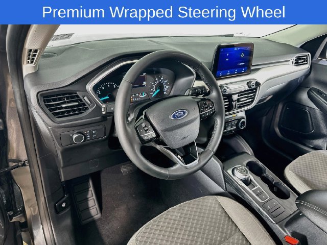 Certified 2022 Ford Escape SE w/ Cold Weather Package FWD image 21