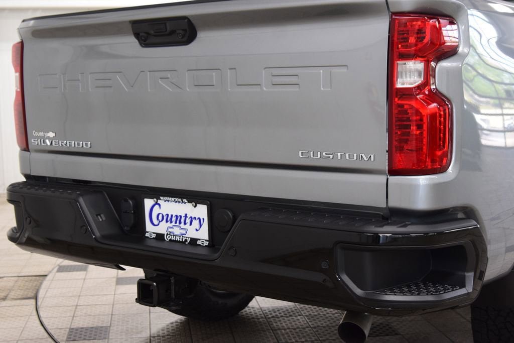 New 2026 Chevrolet Silverado 2500 Custom w/ Custom Value Package AWD/4WD image 23