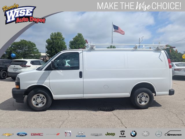 Used 2019 Chevrolet Express 2500 w/ Communications Package RWD image 6