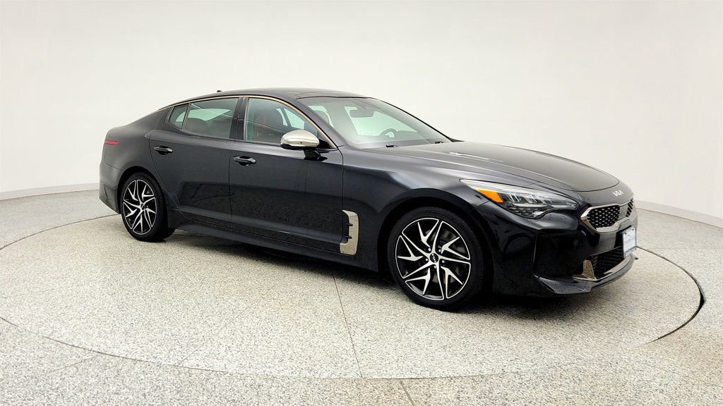 Used 2022 Kia Stinger GT-Line w/ Sun & Sound Package image 3
