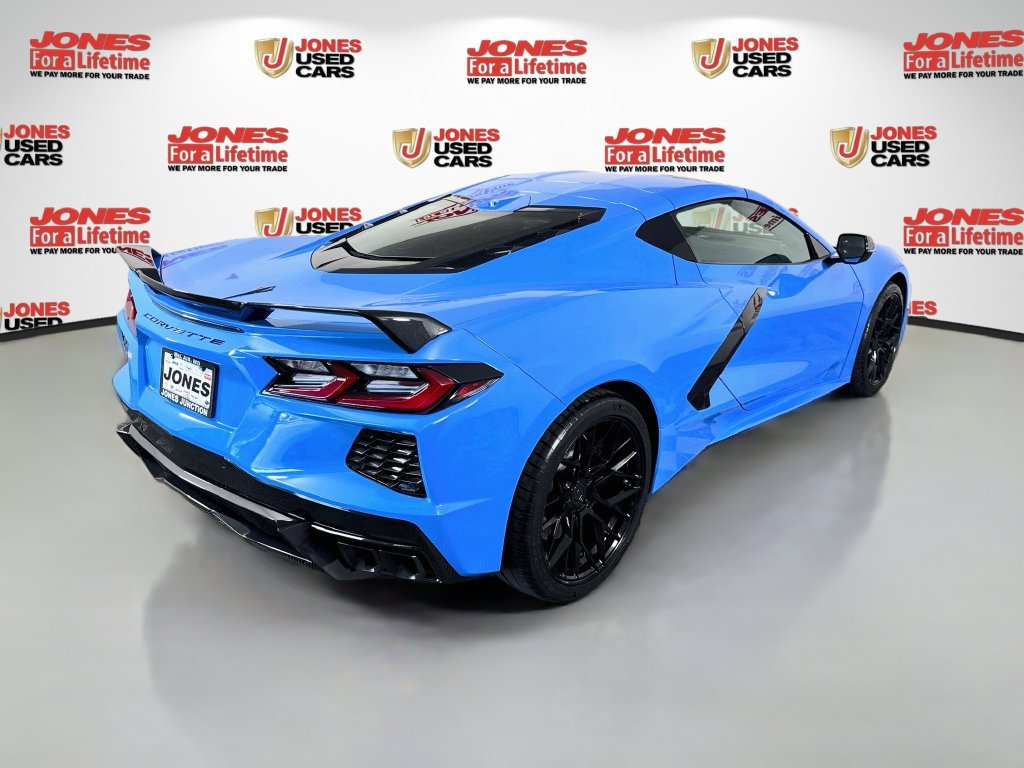 Used 2024 Chevrolet Corvette Stingray Premium Cpe w/ Z51 Performance Package RWD image 16