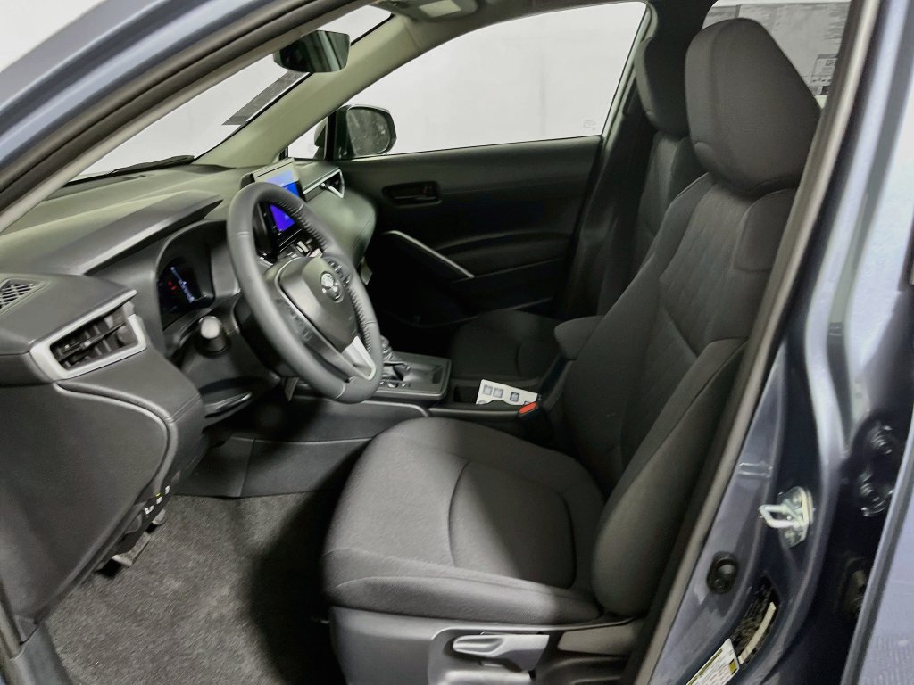 New 2026 Toyota Corolla Cross LE FWD image 14