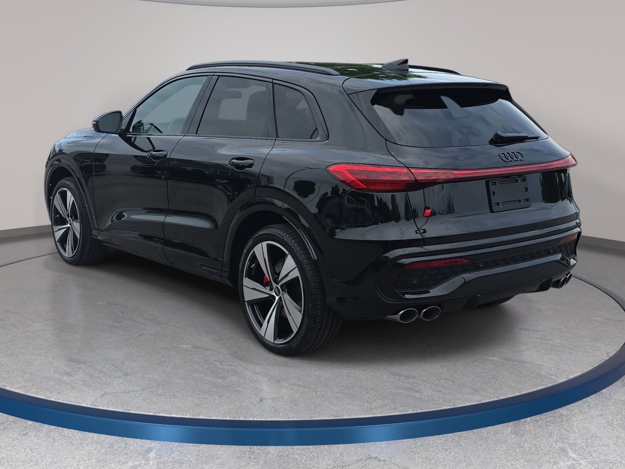 New 2026 Audi SQ5 Premium Plus AWD/4WD image 7