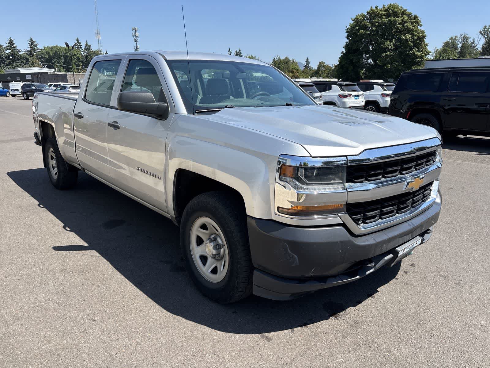 Used 2017 Chevrolet Silverado 1500 W/T w/ Trailering Package AWD/4WD image 8