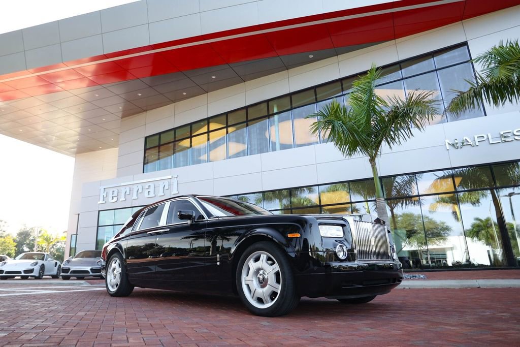 Used 2005 Rolls-Royce Phantom Sedan image 22