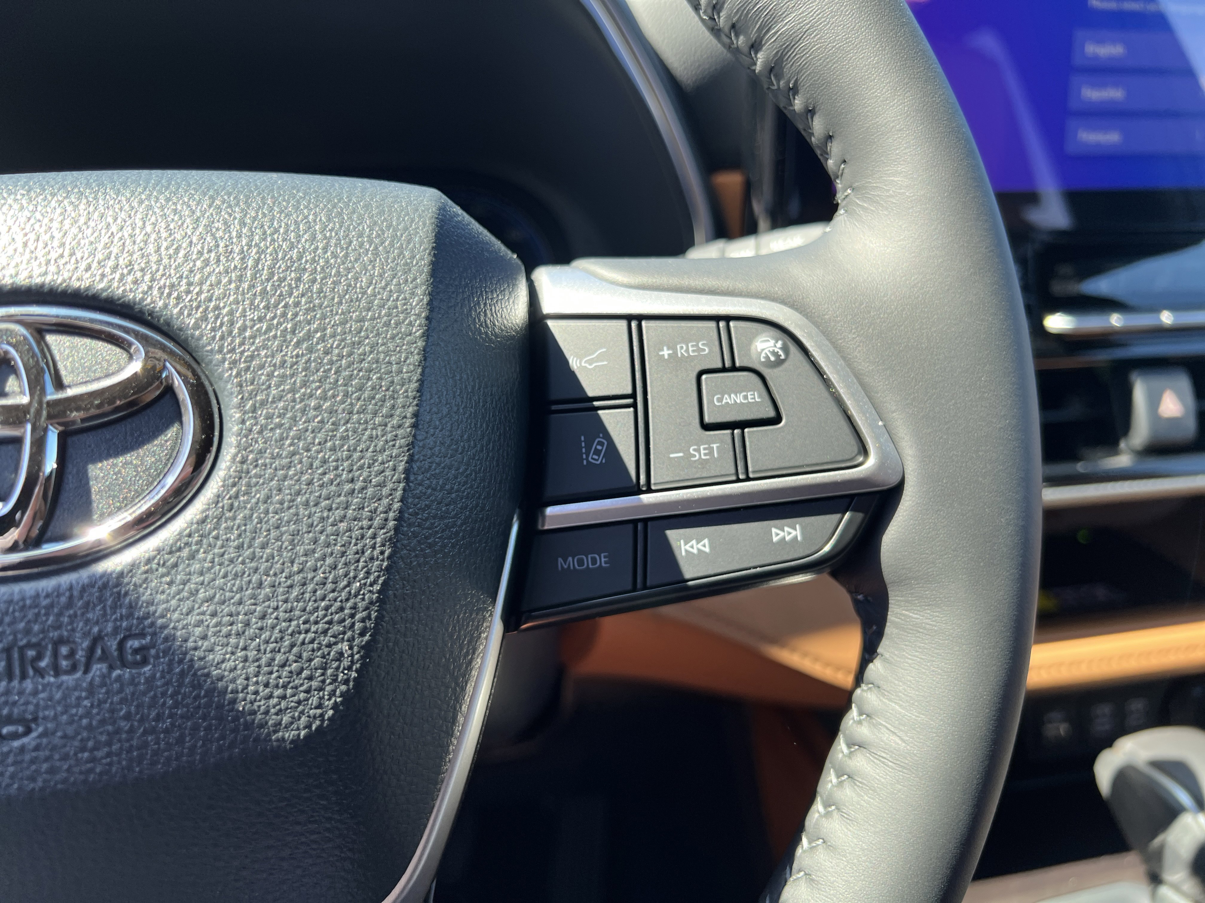 New 2026 Toyota Highlander Platinum image 20