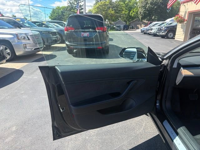 Used 2018 Tesla Model 3 Long Range AWD/4WD image 17