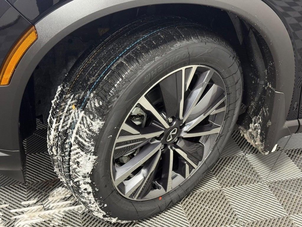 New 2026 INFINITI QX60 Luxe w/ Cargo Package image 11