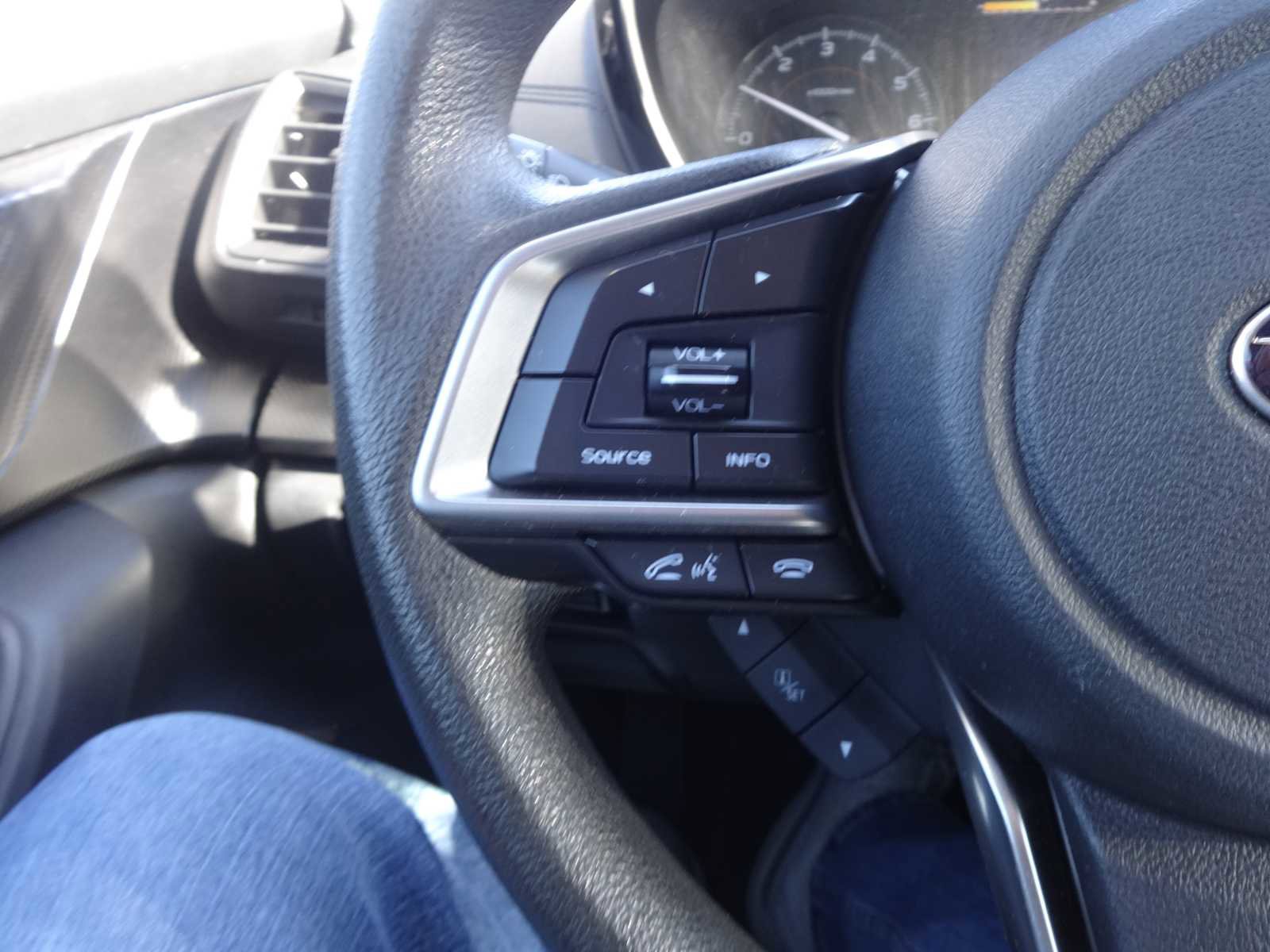 Used 2022 Subaru Crosstrek 2.0i image 18