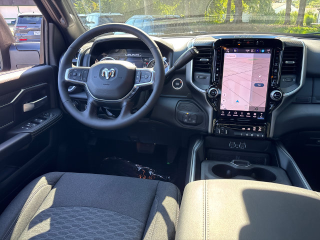 New 2027 RAM 2500 Big Horn AWD/4WD image 13