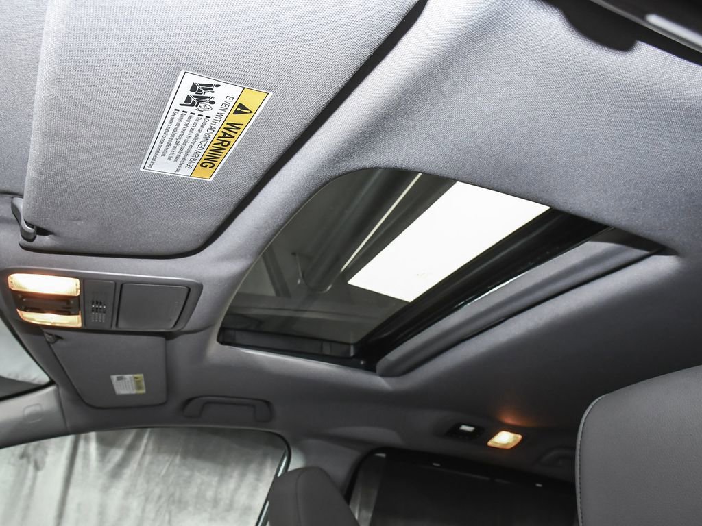 Used 2023 Honda Odyssey EX-L image 41
