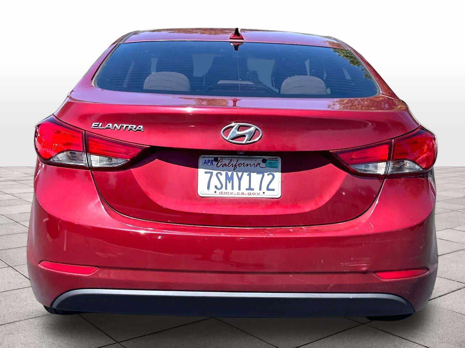Used 2016 Hyundai Elantra SE w/ Option Group 02 FWD image 8