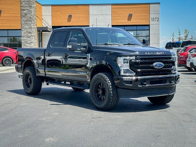 Used 2022 Ford F350 Lariat image 1