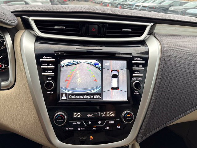 Used 2015 Nissan Murano Platinum w/ Platinum Technology Package FWD image 17