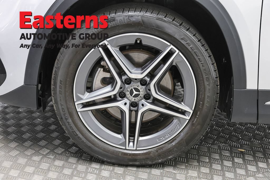 Used 2022 Mercedes-Benz GLA 250 4MATIC w/ AMG Line image 32